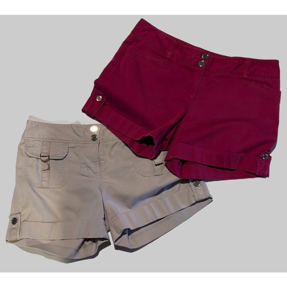White House Black Market Shorts Size 6 / 2 for 1 deal Fair condition Read - Picture 2 of 14